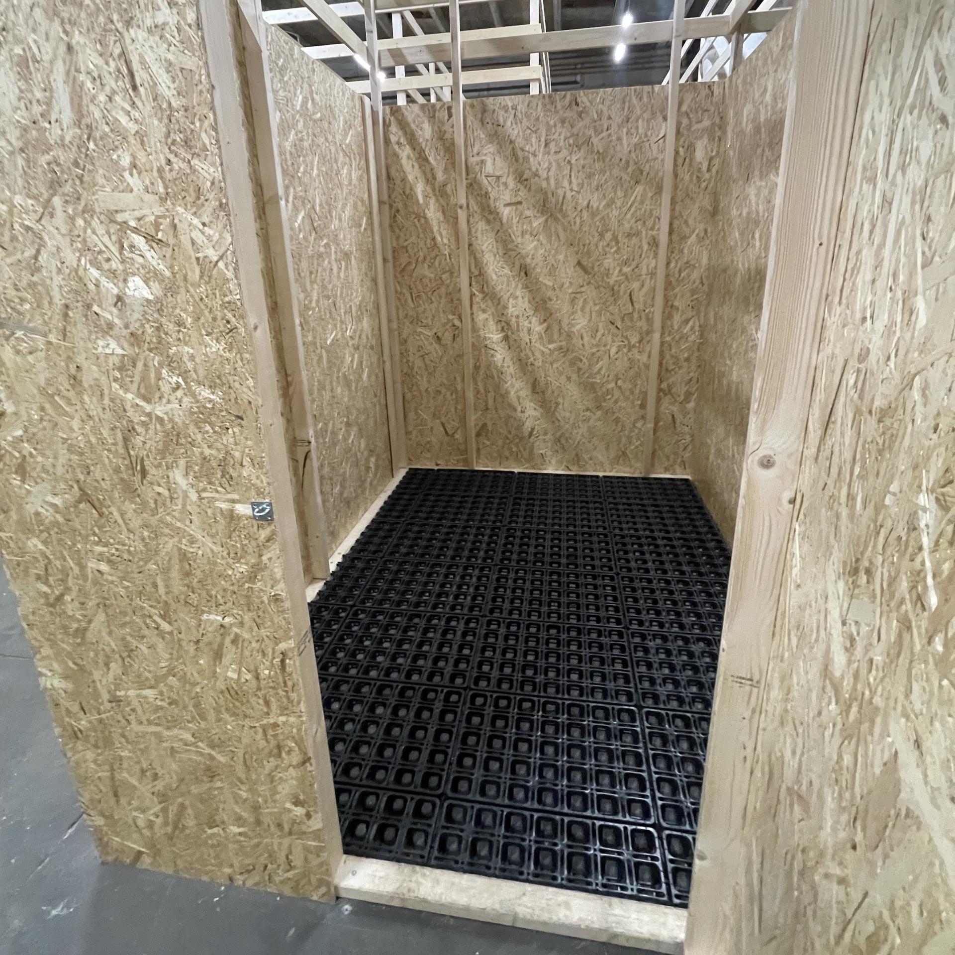 stor box til opbevaring