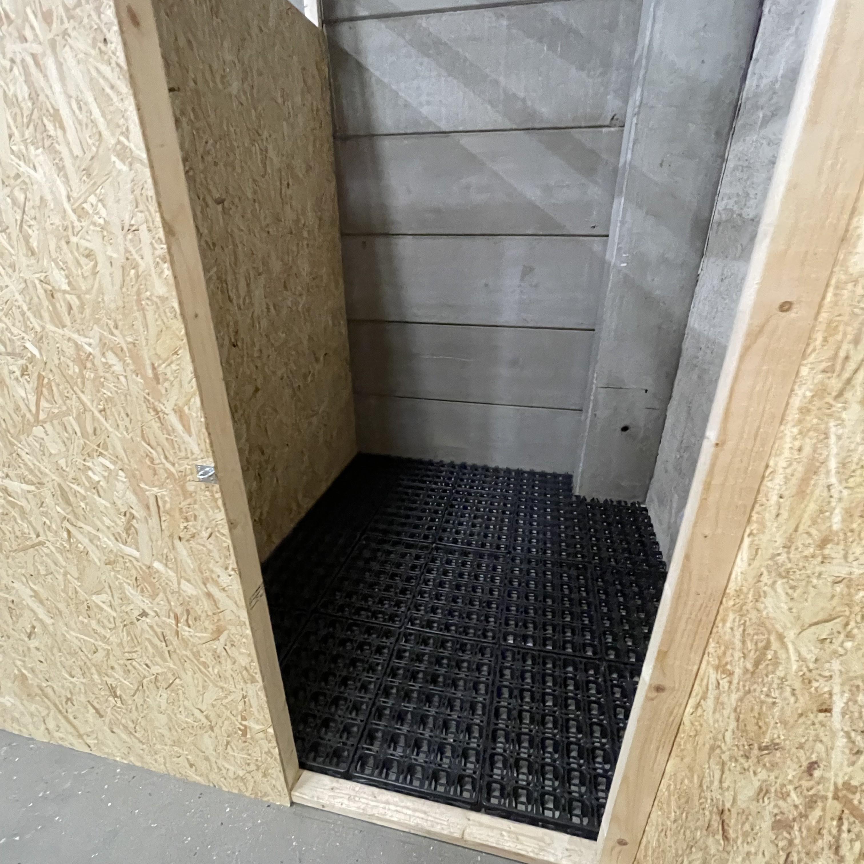 Stor box til opbevaring